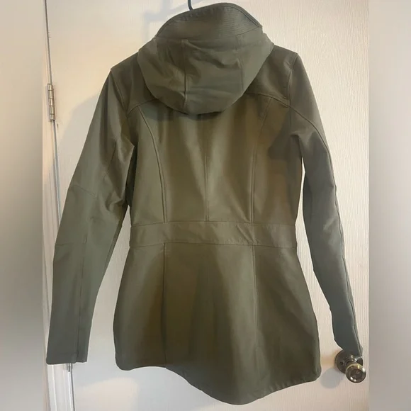 Women's Kuhl Klash Trench Hooded Softshell Jacket - Picture 5 of 7